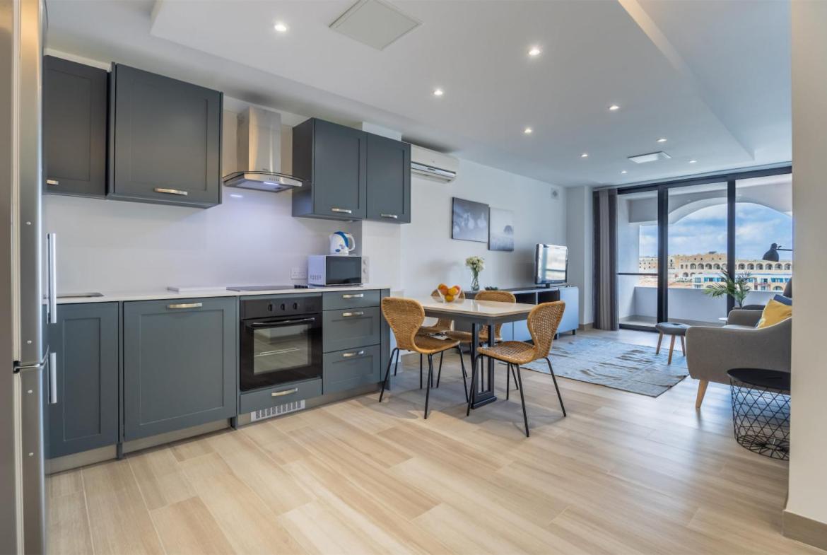Deluxe Seaview Apartment Saint Julian's Екстер'єр фото