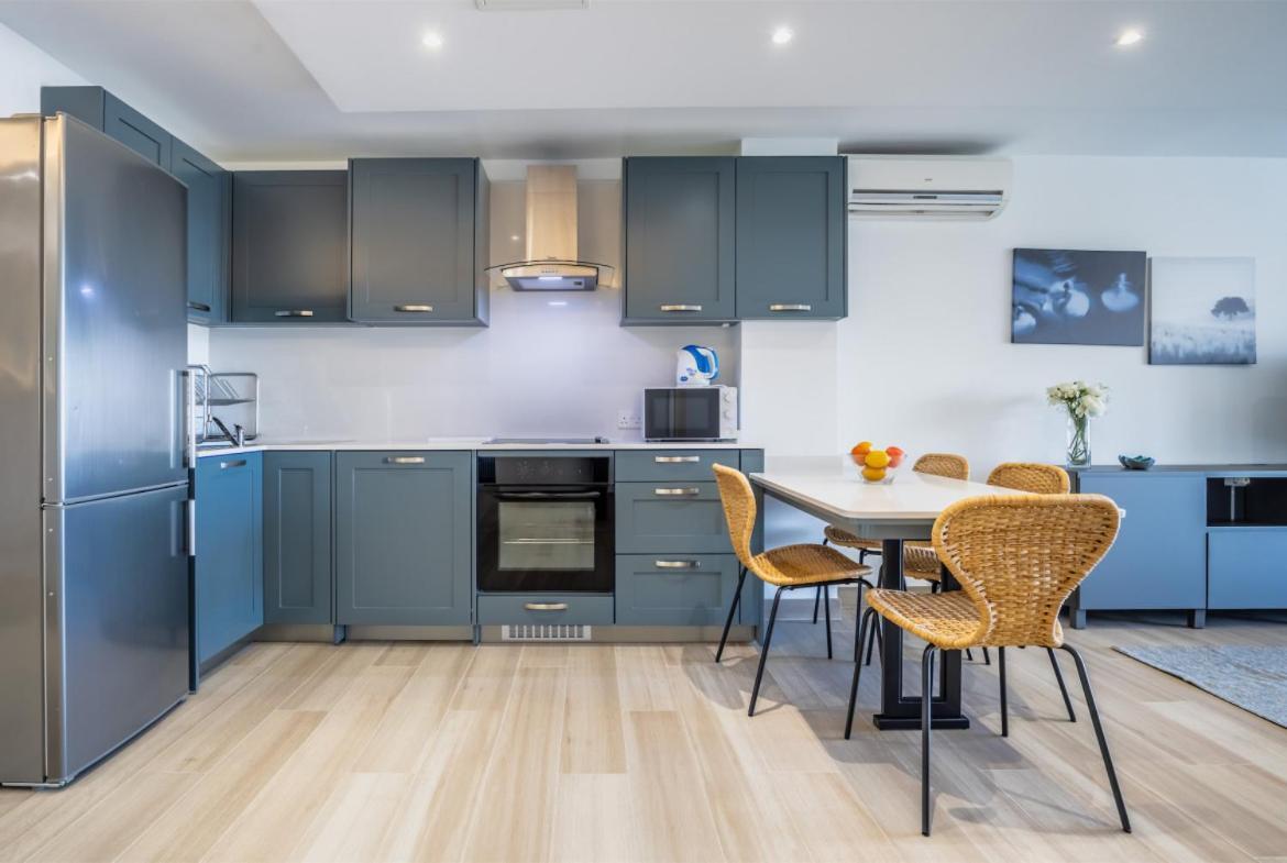 Deluxe Seaview Apartment Saint Julian's Екстер'єр фото
